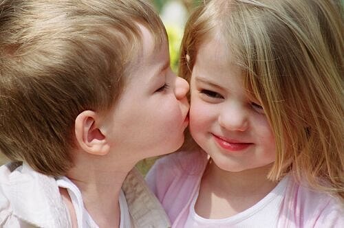 latest cute baby photos